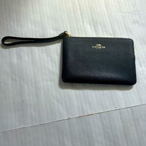 Coach Midnight Blue Crossgrain Leather Corner Zip Wristlet NWT